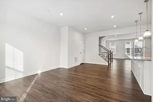 2715 Evansgreen Dr, Suitland, MD 20746 - Photo 7