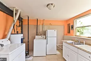 15781 Haynes Rd, Laurel, MD 20707 - Photo 27