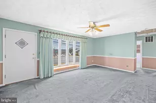 7219 Good Luck Rd, Hyattsville, MD 20784 - Photo 3