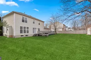 15528 Orchard Run Dr, Bowie, MD 20715 - Photo 3