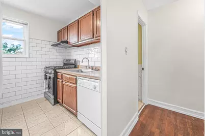 3823 Hamilton Street #B-303, Hyattsville, MD 20781 - Photo 7