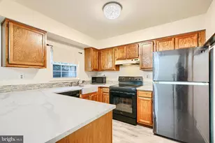 15210 Endicott Dr, Bowie, MD 20716 - Photo 9