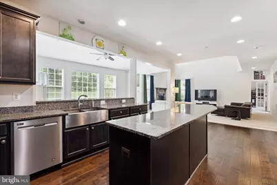 2201 Monticello Court, Fort Washington, MD 20744 - Photo 9