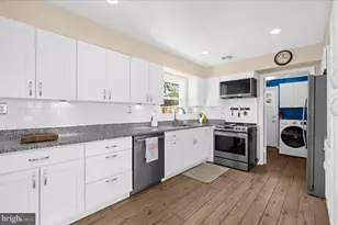 12403 Stafford Ln, Bowie, MD 20715 - Photo 17