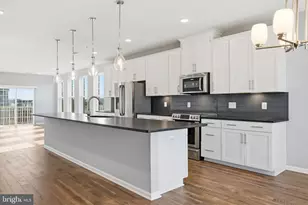 9701 Tealbriar Dr, Upper Marlboro, MD 20772 - Photo 5