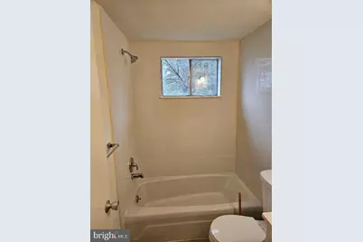 7700 Arehart Drive #1207, Hyattsville, MD 20784 - Photo 9