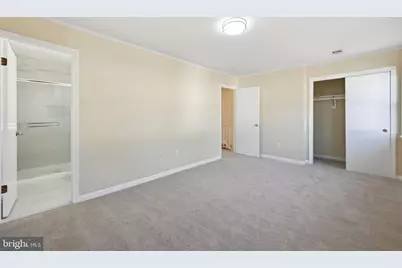 4044 Hanson Oaks Drive, Hyattsville, MD 20784 - Photo 13