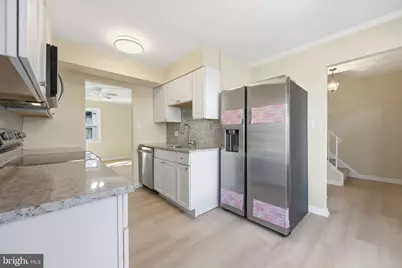 4044 Hanson Oaks Drive, Hyattsville, MD 20784 - Photo 7