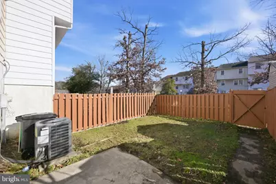 4044 Hanson Oaks Drive, Hyattsville, MD 20784 - Photo 23