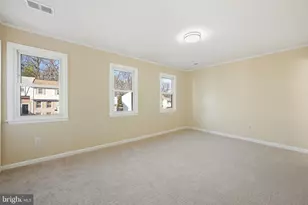 4044 Hanson Oaks Dr, Hyattsville, MD 20784 - Photo 11