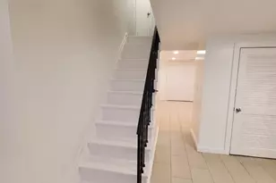 1909 Dutch Village Dr, Hyattsville, MD 20785 - Photo 13