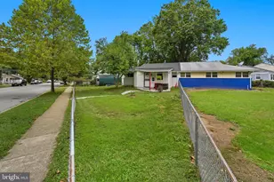 7626 Greenleaf, Landover, MD 20785 - Photo 25