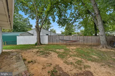 7626 Greenleaf, Landover, MD 20785 - Photo 17