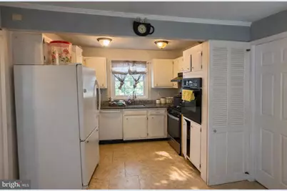 12600 Cedarbrook Lane, Laurel, MD 20708 - Photo 7