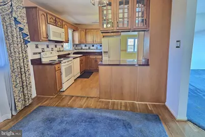 913 Shady Glen Drive, Capitol Heights, MD 20743 - Photo 7