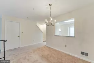 3411 Wood Creek Dr, Suitland, MD 20746 - Photo 9