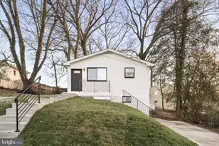 5117 Emo St, Capitol Heights, MD 20743 - Photo 3