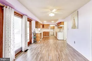 12316 Firtree Ln, Bowie, MD 20715 - Photo 21