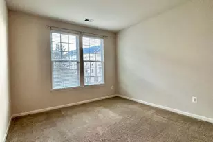 908 Hall Station Dr, Bowie, MD 20721 - Photo 13