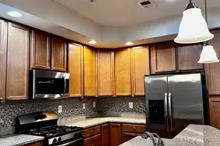 908 Hall Station Dr, Bowie, MD 20721 - Photo 9