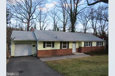 26 Lakeside Drive, Greenbelt, MD 20770 - Photo 1