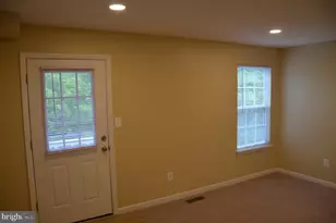 1046 Spring Valley Ct, Fort Washington, MD 20744 - Photo 9