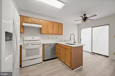 10789 Kitchener Court, Bowie, MD 20721 - Photo 9