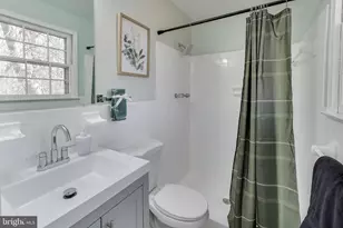 9808 Williamsburg Dr, Upper Marlboro, MD 20772 - Photo 19