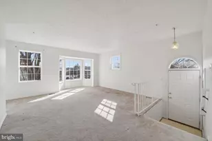 5718 E Boniwood Turn, Clinton, MD 20735 - Photo 3