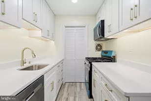 7609 Fontainebleau Dr, Hyattsville, MD 20784 - Photo 17