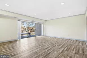 7609 Fontainebleau Dr, Hyattsville, MD 20784 - Photo 5