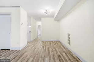 7609 Fontainebleau Dr, Hyattsville, MD 20784 - Photo 9