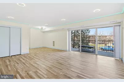 7609 Fontainebleau Drive #2206, Hyattsville, MD 20784 - Photo 13