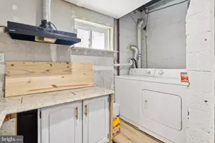 305 Cedar Ridge Dr, Oxon Hill, MD 20745 - Photo 19