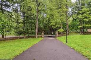 11701 Locust Dale Ct, Bowie, MD 20721 - Photo 21