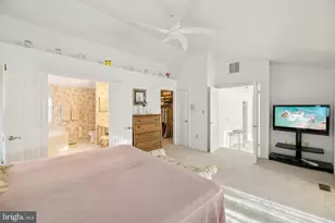 8826 Creekway Dr, Clinton, MD 20735 - Photo 49