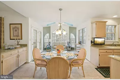 8826 Creekway Drive, Clinton, MD 20735 - Photo 13