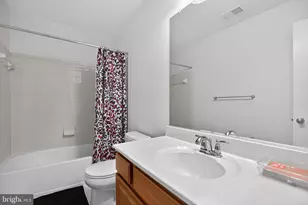 7406 White Plains Ln, Brandywine, MD 20613 - Photo 17