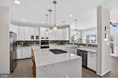 7406 White Plains Lane, Brandywine, MD 20613 - Photo 3