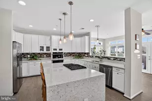 7406 White Plains Ln, Brandywine, MD 20613 - Photo 3