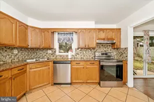 5821 Mentana St, Hyattsville, MD 20784 - Photo 15