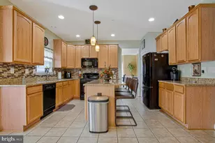 5911 Kaveh Ct, Upper Marlboro, MD 20772 - Photo 11