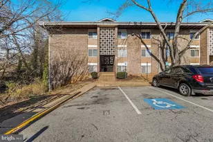 548 Wilson Bridge Dr, Oxon Hill, MD 20745 - Photo 1