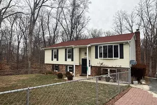 2308 Old Fort Hills Dr, Fort Washington, MD 20744 - Photo 3