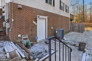 15046 Cherrywood Dr, Laurel, MD 20707 - Photo 3