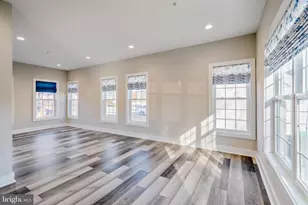 4704 Birchtree Ln, Temple Hills, MD 20748 - Photo 9