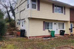 8120 Allendale Dr, Landover, MD 20785 - Photo 3