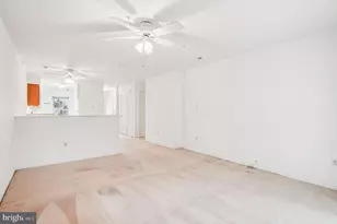 9272 Cherry Ln, Laurel, MD 20708 - Photo 11