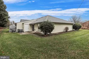 9272 Cherry Ln, Laurel, MD 20708 - Photo 37