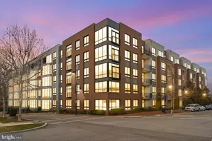 145 Riverhaven Dr, Oxon Hill, MD 20745 - Photo 3